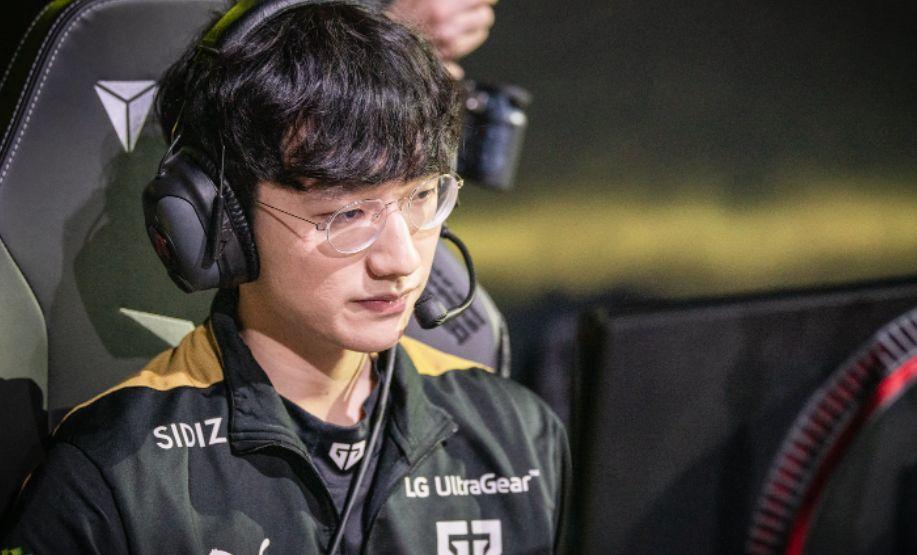 九游娱乐官方平台-包含Peanut:在LGD时队员真的很合拍，比之前在韩国的时要好47亮179回复英雄联盟的词条
