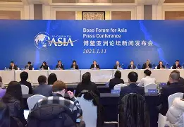 亚洲一哥正式告别热刺：低调自律铸就完美故事，欧联捧杯化茧成蝶(亚洲到欧洲的最短航线)